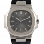  Patek Philippe Nautilus Ref. 5711G-001