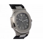  Patek Philippe Nautilus Ref. 5711G-001