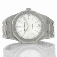 Audemars Piguet Royal Oak Ref. 15400ST