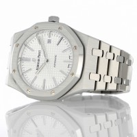 Audemars Piguet Royal Oak Ref. 15400ST