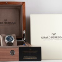 Girard Perregaux Laureato Ref. 81005-11- 431-11A