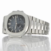 Patek Philippe Nautilus Ref. 3712/1A