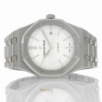 Audemars Piguet Royal Oak Ref. 15400ST