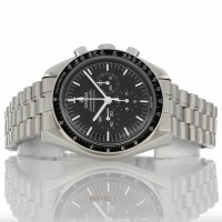 Omega Speedmaster Ref. 31030425001001