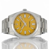 Rolex Oyster Perpetual Ref. 124300 - Like New