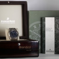 Audemars Piguet Royal Oak Ref. 15300ST - Boutique