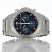 Girard Perregaux Laureato Ref. 81020-11-631-11A - Like New