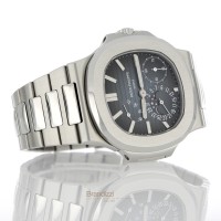 Patek Philippe Nautilus Ref. 5712/1A