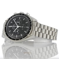 Omega Speedmaster Ref. 31030425001001