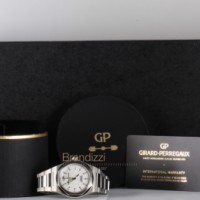 Girard Perregaux Laureato Ref. 81005-11-131-11A