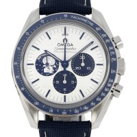 Omega Speedmaster Apollo XIII Silver Snoopy Award Ref. 31032425002001 - Like New