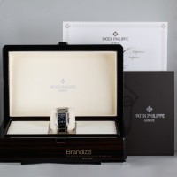 Patek Philippe Twenty 4 Ref. 4910/1200A-001