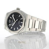 Girard Perregaux Laureato Ref. 81005-11-632-11A - Like New