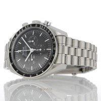 Omega Speedmaster Ref. 31030425001001