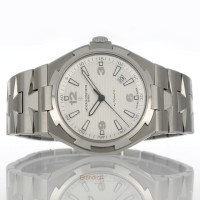 Vacheron Constantin Overseas Ref. 47040/B01A