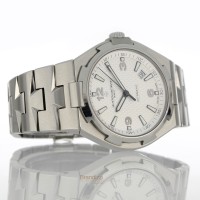 Vacheron Constantin Overseas Ref. 47040/B01A