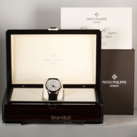 Patek Philippe Annual Calendar Ref. 5396G-011 - Like New