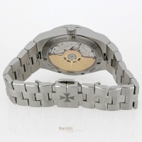 Vacheron Constantin Overseas Ref. 4500V/110A-B483 Like New