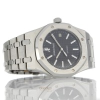 Audemars Piguet Royal Oak Ref. 15300ST.OO.1220ST.02 Like New
