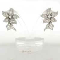 Orecchini in oro bianco con brillanti