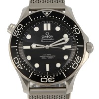 Omega Seamaster Diver 300M Ref. 21030422001010 Like New