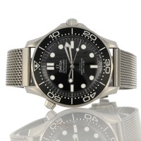 Omega Seamaster Diver 300M Ref. 21030422001010 Like New