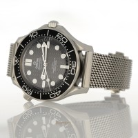 Omega Seamaster Diver 300M Ref. 21030422001010 Like New