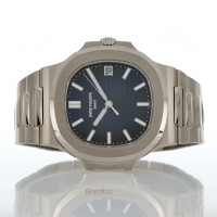 Patek Philippe Nautilus Ref. 5811/1G-001