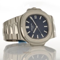 Patek Philippe Nautilus Ref. 5811/1G-001