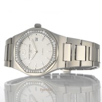 Girard Perregaux Laureato Ref. 80189D11A131-11A Like New