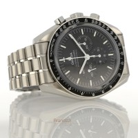 Omega Speedmaster Ref. 31030425001002 Like New