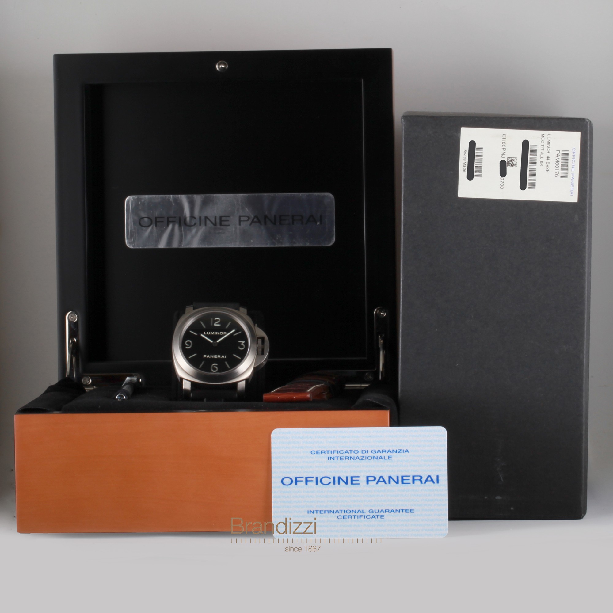 Panerai Luminor Base PAM00176 - OP6724