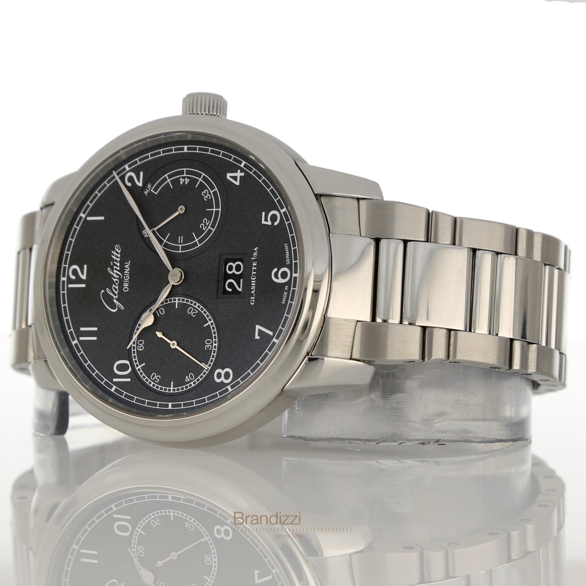 Glashutte Original Senator Observer Ref. 100-14-02-02-04