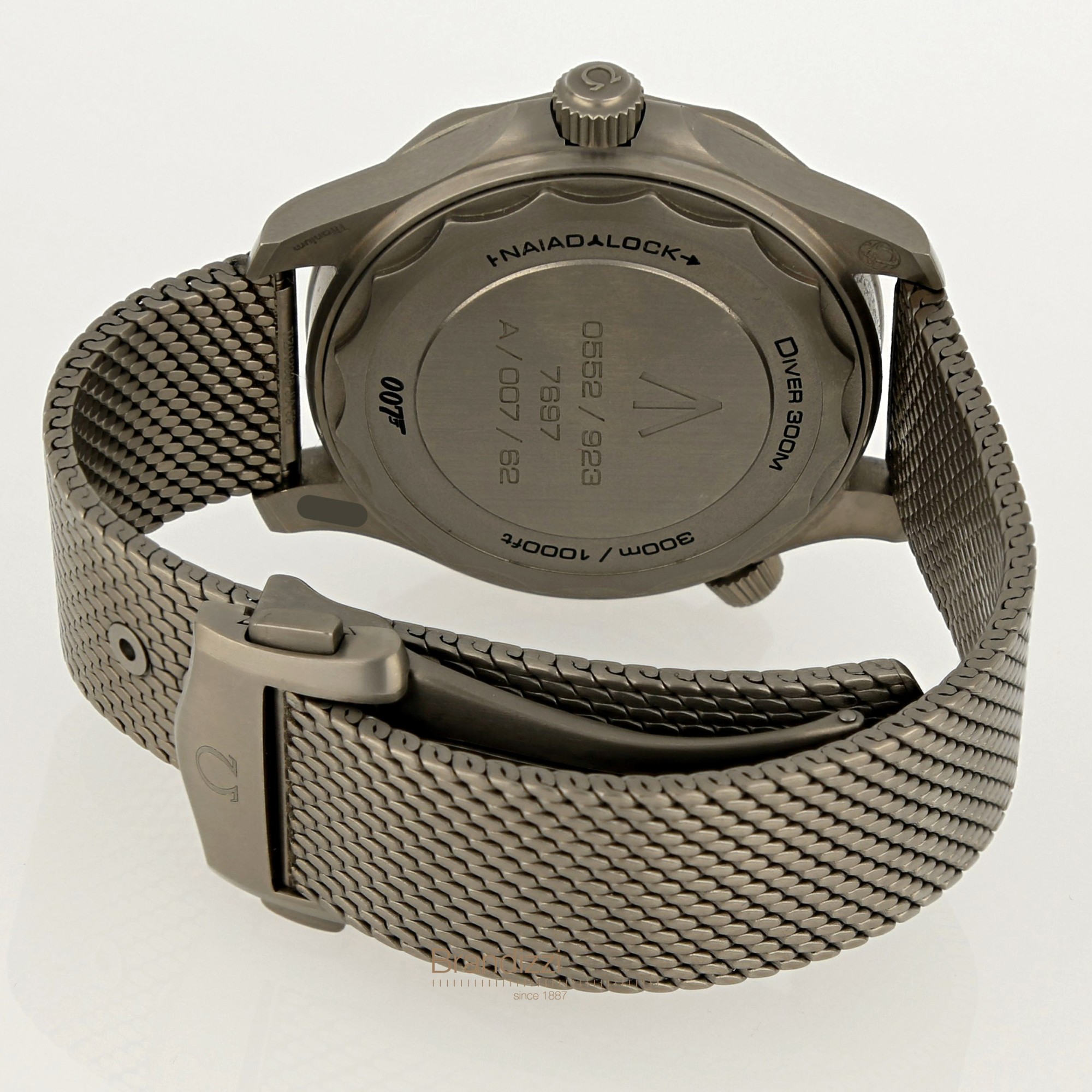 Omega Seamaster 300 Special Edition 007 Ref. 21090422001001 Like New