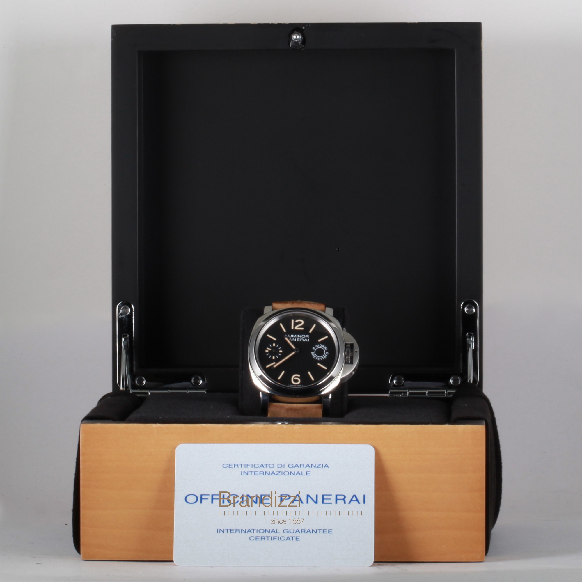 Panerai Luminor Marina 8 Days PAM00590 - OP6937