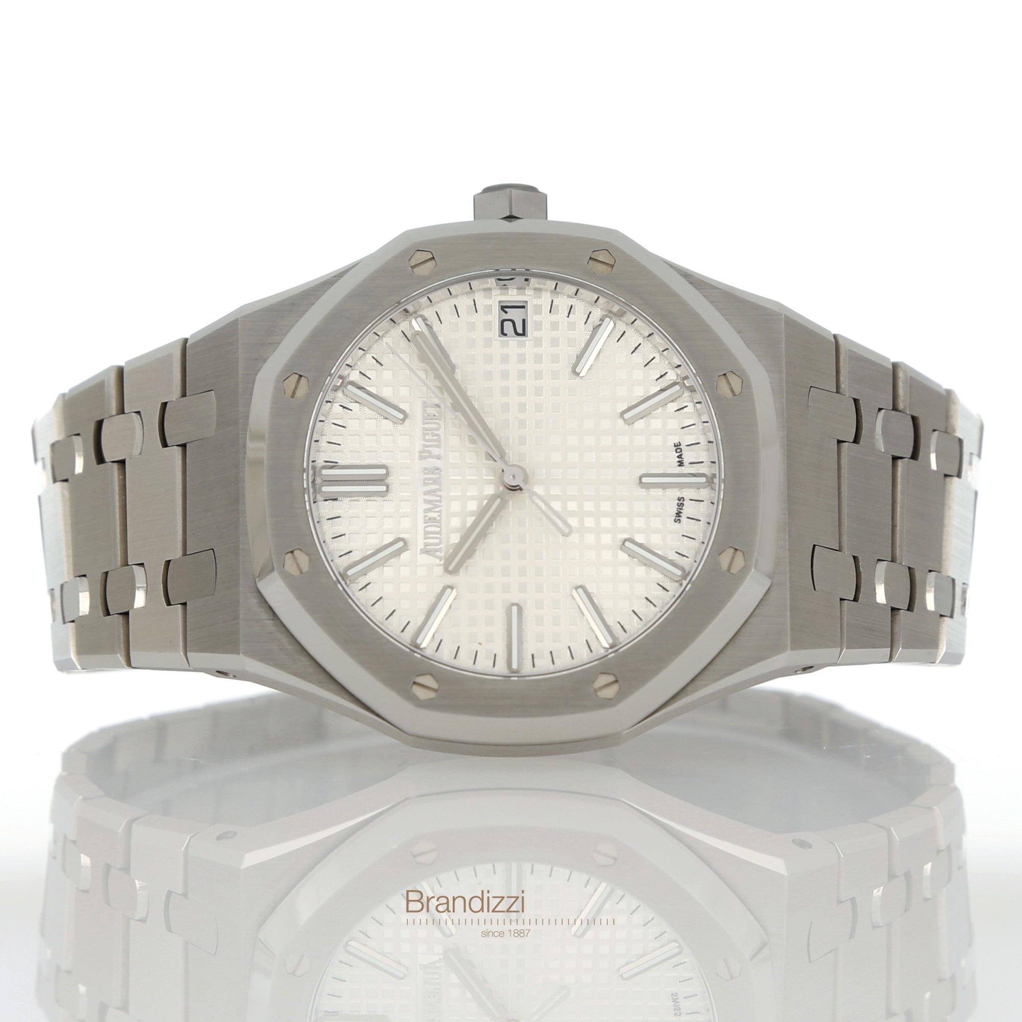 Audemars Piguet Royal Oak Ref. 15510ST.OO.1320ST.08 Like New