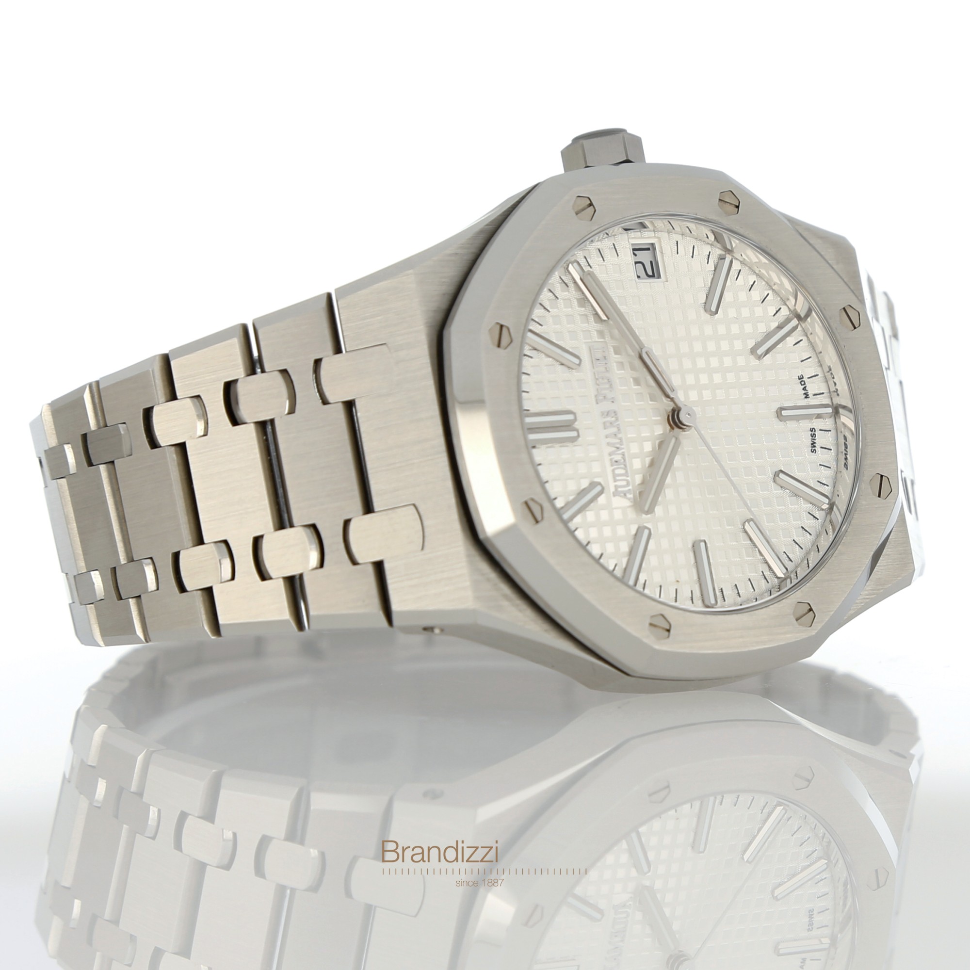 Audemars Piguet Royal Oak Ref. 15510ST.OO.1320ST.08 Like New