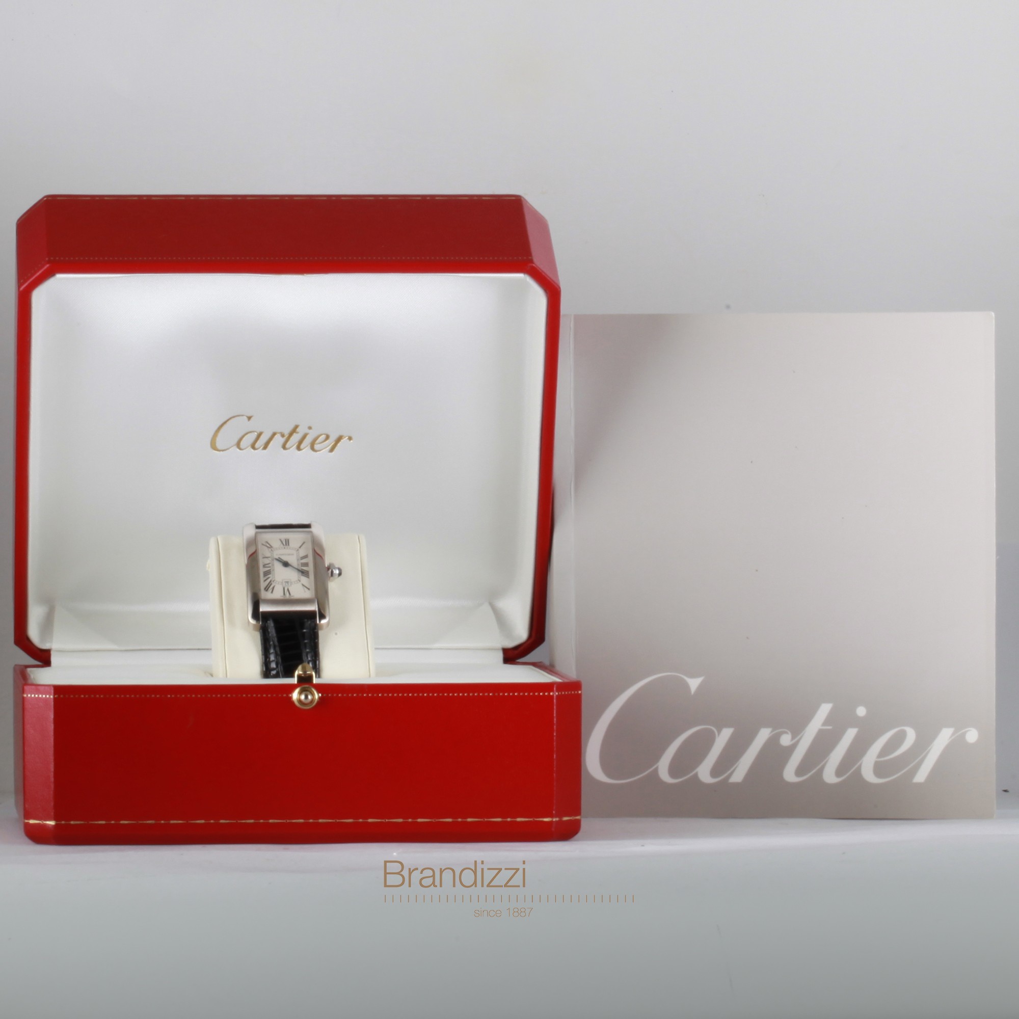 Cartier Tank Américaine Ref. 2490 Medium Size