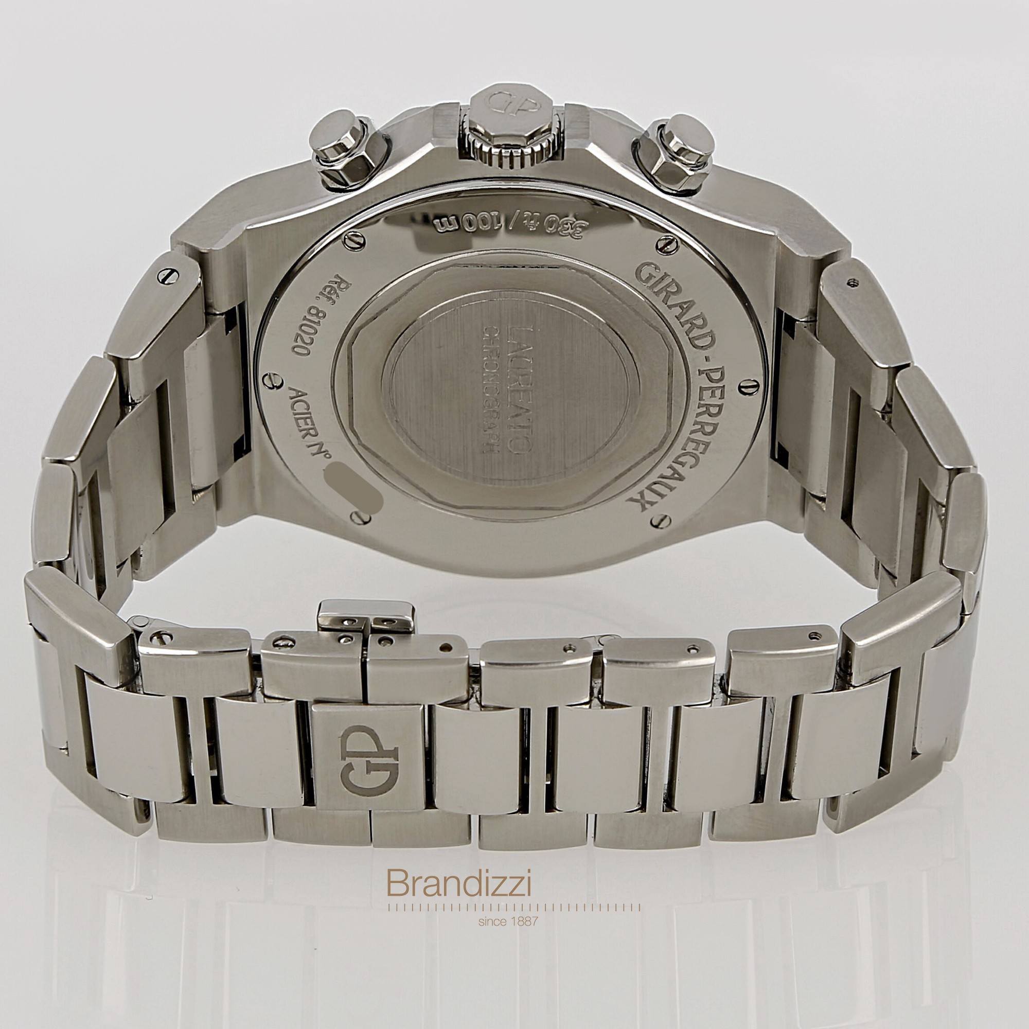Girard Perregaux Laureato Ref. 81020-11-431-11A Like New